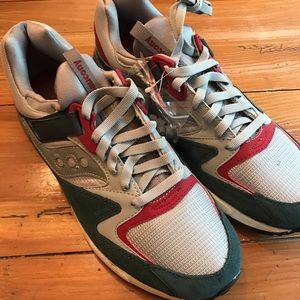 Men’s Saucony Grid 9000